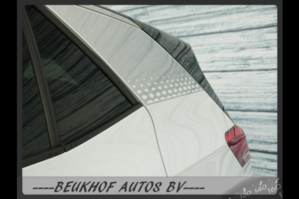 Volkswagen ID.3 First Plus 58 kWh Full Specs 10x Id3 Soh 93% Volkswagen ID.3 First Plus 58 kWh Full Specs 10x Id3 Soh 93%