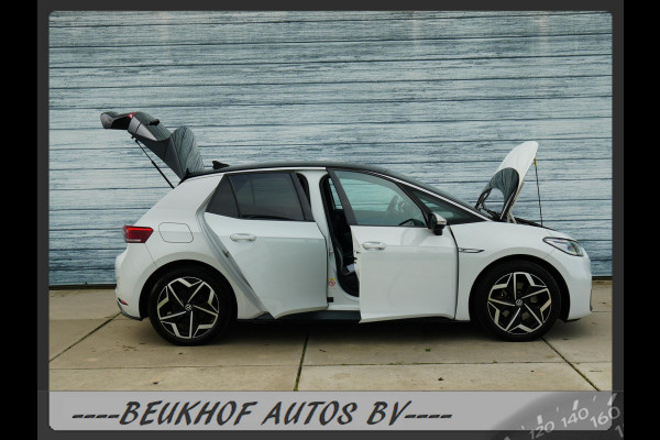 Volkswagen ID.3 First Plus 58 kWh Full Specs 10x Id3 Soh 93% Volkswagen ID.3 First Plus 58 kWh Full Specs 10x Id3 Soh 93%