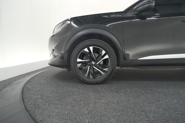 Peugeot 2008 PureTech 130 GT-Line | Camera | Adaptieve Cruise Control | Allseason Banden | Navigatie Peugeot 2008 PureTech 130 GT-Line | Camera | Adaptieve Cruise Control | Allseason Banden | Navigatie