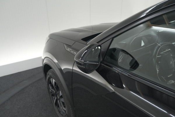 Peugeot 2008 PureTech 130 GT-Line | Camera | Adaptieve Cruise Control | Allseason Banden | Navigatie Peugeot 2008 PureTech 130 GT-Line | Camera | Adaptieve Cruise Control | Allseason Banden | Navigatie