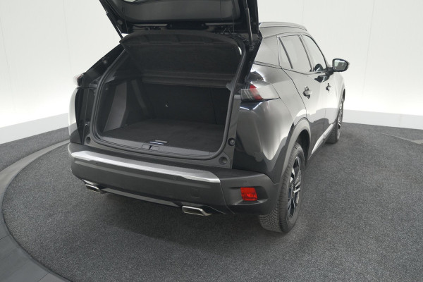 Peugeot 2008 PureTech 130 GT-Line | Camera | Adaptieve Cruise Control | Allseason Banden | Navigatie Peugeot 2008 PureTech 130 GT-Line | Camera | Adaptieve Cruise Control | Allseason Banden | Navigatie