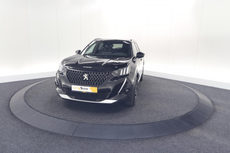 Peugeot 2008 PureTech 130 GT-Line | Camera | Adaptieve Cruise Control | Allseason Banden | Navigatie Peugeot 2008 PureTech 130 GT-Line | Camera | Adaptieve Cruise Control | Allseason Banden | Navigatie