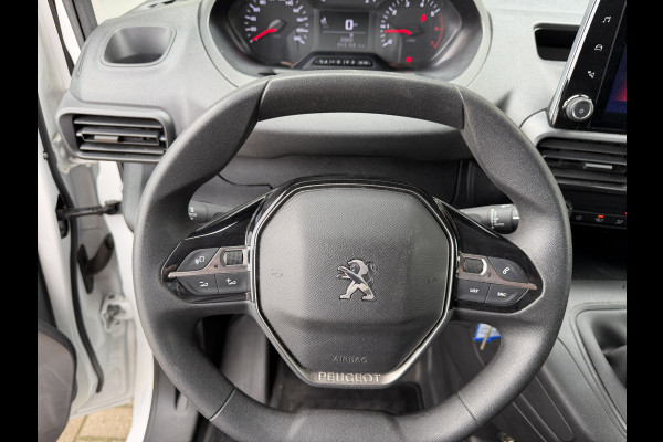 Peugeot Partner 1.2 111PK EURO 6 PureTech Premium CarPlay/cruise control/navigatie systeem Peugeot Partner 1.2 111PK EURO 6 PureTech Premium CarPlay/cruise control/navigatie systeem