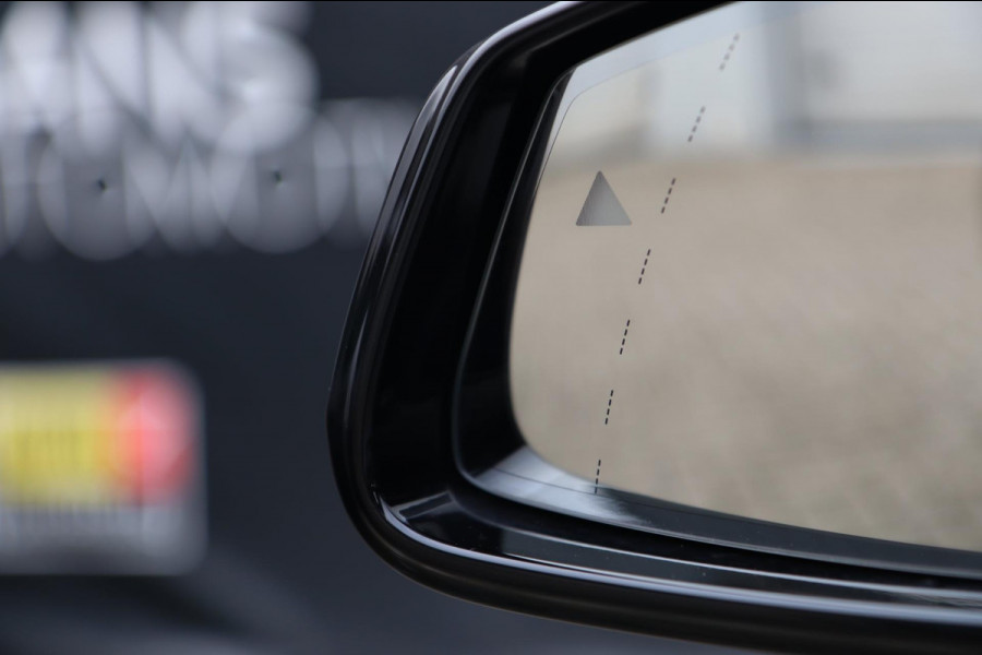 BMW 1-serie 120i M Sport / PANODAK / KEYLESS / DODEHOEK / STUUR+STOELVERW