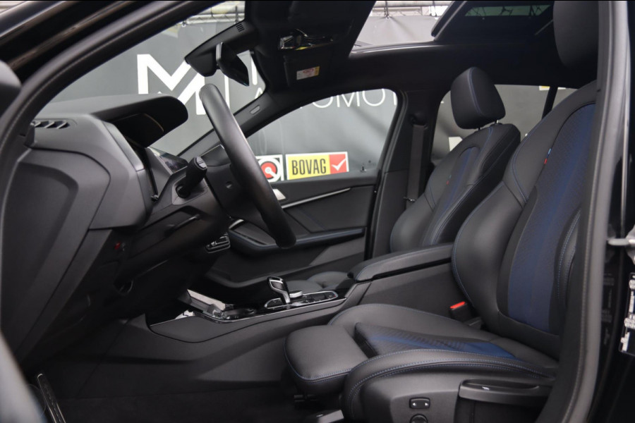 BMW 1-serie 120i M Sport / PANODAK / KEYLESS / DODEHOEK / STUUR+STOELVERW