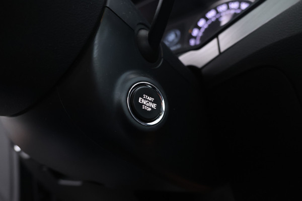 Škoda Superb Combi 1.5 TSI ACT Sportline Business Camera, Stoelverwarming, Panorama schuif/kantel, Apple Carplay