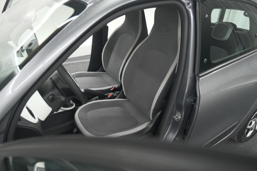Renault Twingo 1.0 SCe Collection | Cruise Control | Parkeersensoren | Airconditioning Renault Twingo 1.0 SCe Collection | Cruise Control | Parkeersensoren | Airconditioning