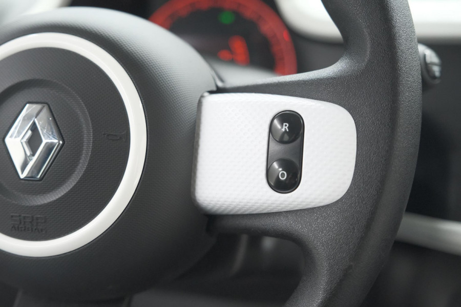 Renault Twingo 1.0 SCe Collection | Cruise Control | Parkeersensoren | Airconditioning Renault Twingo 1.0 SCe Collection | Cruise Control | Parkeersensoren | Airconditioning