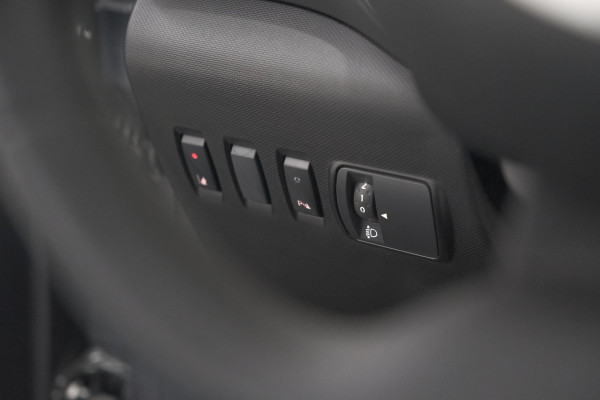 Renault Twingo 1.0 SCe Collection | Cruise Control | Parkeersensoren | Airconditioning Renault Twingo 1.0 SCe Collection | Cruise Control | Parkeersensoren | Airconditioning