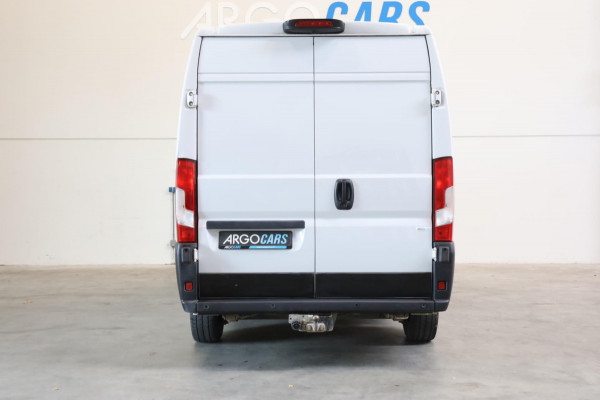 Peugeot Boxer 335 2.2 BlueHDi L2/H2 CAMERA TREKHAAK AIRCO NAVI CRUISE CONTROL LEASE v/a € 144,-p.m. Inruil mogelijk Peugeot Boxer 335 2.2 BlueHDi L2/H2 CAMERA TREKHAAK AIRCO NAVI CRUISE CONTROL LEASE v/a € 144,-p.m. Inruil mogelijk