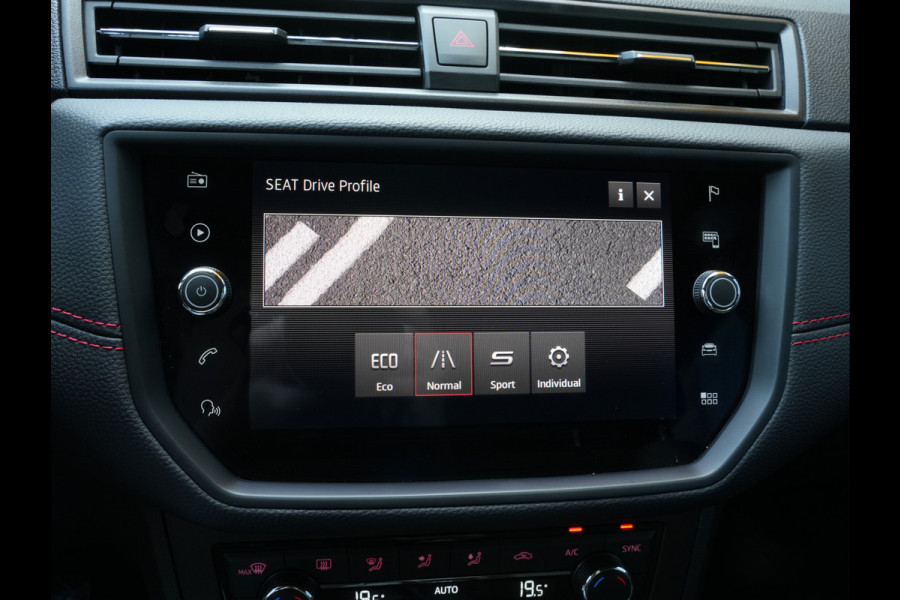 Seat Ibiza 1.0 TSI 116PK!! 6 Bak FR Business Intense | Clima | Camera | Navigatie | Android/Apple Carplay