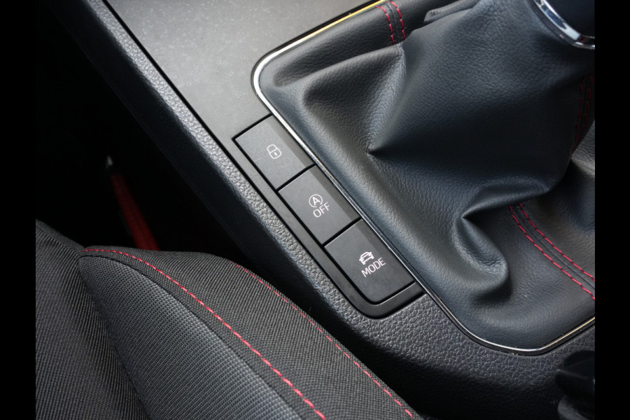 Seat Ibiza 1.0 TSI 116PK!! 6 Bak FR Business Intense | Clima | Camera | Navigatie | Android/Apple Carplay