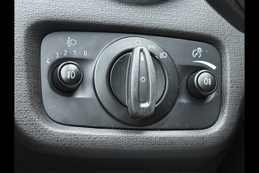 Ford Fiesta BWJ 2017 | 1.0 81PK Style Ultimate | AIRCO | PDC 2X | CRUISE | NAVI | LICHTMETAAL | Ford Fiesta BWJ 2017 | 1.0 81PK Style Ultimate | AIRCO | PDC 2X | CRUISE | NAVI | LICHTMETAAL |