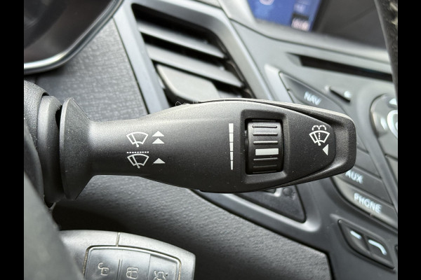 Ford Fiesta BWJ 2017 | 1.0 81PK Style Ultimate | AIRCO | PDC 2X | CRUISE | NAVI | LICHTMETAAL | Ford Fiesta BWJ 2017 | 1.0 81PK Style Ultimate | AIRCO | PDC 2X | CRUISE | NAVI | LICHTMETAAL |