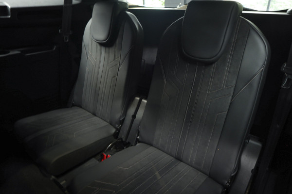 Peugeot 5008 1.6 GT 7-p. Navi Leer Memory 360 ACC Focal PDC Elektr. achterklep Zwarte hemelbekleding Stoelverwarming Climate Cruise LM velgen BTW auto