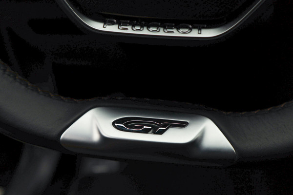 Peugeot 5008 1.6 GT 7-p. Navi Leer Memory 360 ACC Focal PDC Elektr. achterklep Zwarte hemelbekleding Stoelverwarming Climate Cruise LM velgen BTW auto