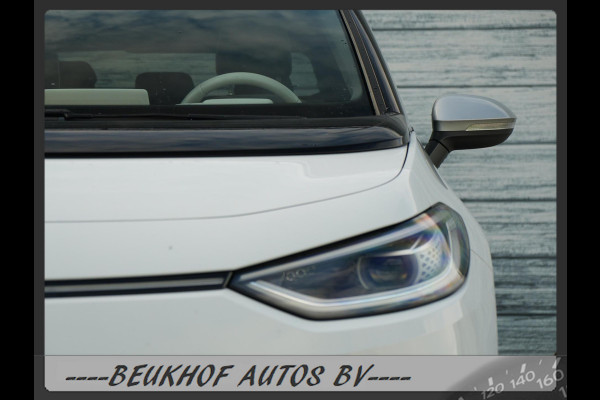 Volkswagen ID.3 First Plus 58 kWh Cam Carplay Adapt SOh 92.8 Volkswagen ID.3 First Plus 58 kWh Cam Carplay Adapt SOh 92.8