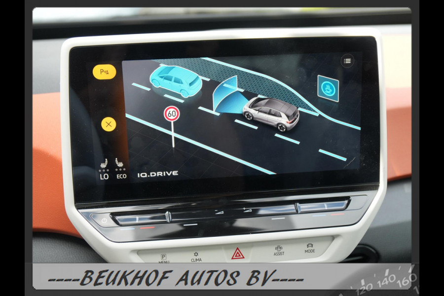 Volkswagen ID.3 First Plus 58 kWh Cam Carplay Adapt SOh 92.8 Volkswagen ID.3 First Plus 58 kWh Cam Carplay Adapt SOh 92.8