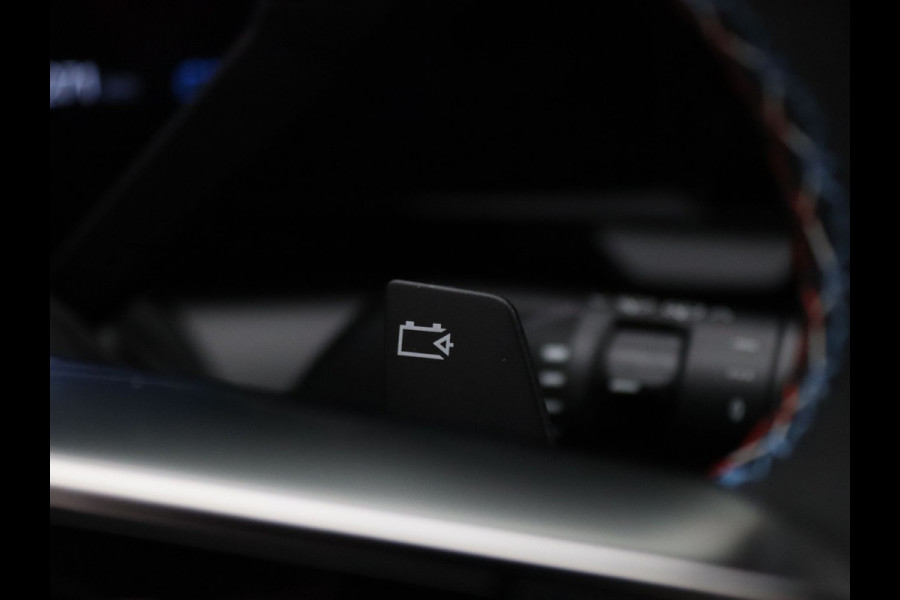 Renault Scénic E-Tech 215pk EV87 long range esprit Alpine Automaat Harman Kardon | 360° Camera | Adapt. Cruise | Stoel-/stuurverw. | Panoramadak Renault Scénic E-Tech 215pk EV87 long range esprit Alpine Automaat Harman Kardon | 360° Camera | Adapt. Cruise | Stoel-/stuurverw. | Panoramadak