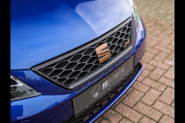 Seat Leon 2.0 TSI CUPRA 290 | Schaalstoelen | Keyless | Camera | Carplay | Beats | Stoelverw. Seat Leon 2.0 TSI CUPRA 290 | Schaalstoelen | Keyless | Camera | Carplay | Beats | Stoelverw.