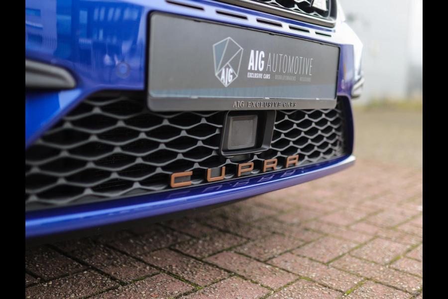 Seat Leon 2.0 TSI CUPRA 290 | Schaalstoelen | Keyless | Camera | Carplay | Beats | Stoelverw. Seat Leon 2.0 TSI CUPRA 290 | Schaalstoelen | Keyless | Camera | Carplay | Beats | Stoelverw.