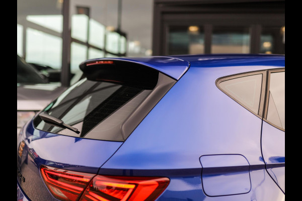 Seat Leon 2.0 TSI CUPRA 290 | Schaalstoelen | Keyless | Camera | Carplay | Beats | Stoelverw. Seat Leon 2.0 TSI CUPRA 290 | Schaalstoelen | Keyless | Camera | Carplay | Beats | Stoelverw.