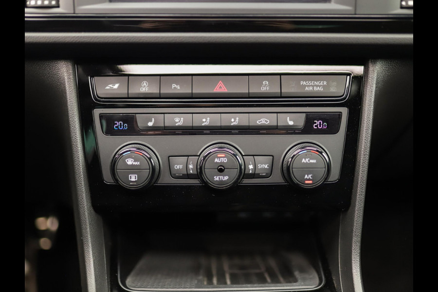 Seat Leon 2.0 TSI CUPRA 290 | Schaalstoelen | Keyless | Camera | Carplay | Beats | Stoelverw. Seat Leon 2.0 TSI CUPRA 290 | Schaalstoelen | Keyless | Camera | Carplay | Beats | Stoelverw.