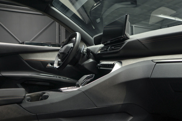 Peugeot 5008 1.6 GT 7-p. Navi Leer Memory 360 ACC Focal PDC Elektr. achterklep Zwarte hemelbekleding Stoelverwarming Climate Cruise LM velgen BTW auto