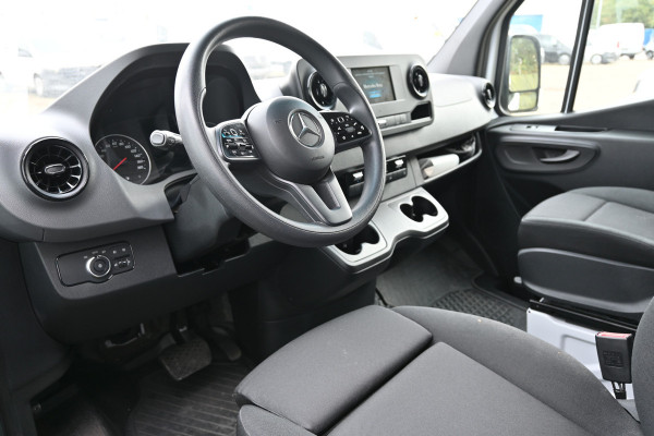 Mercedes-Benz Sprinter 315 CDI L1H1 RWD MBUX met parkeerpakket en camera, Verwarmde voorruit, Etc. Mercedes-Benz Sprinter 315 CDI L1H1 RWD MBUX met parkeerpakket en camera, Verwarmde voorruit, Etc.