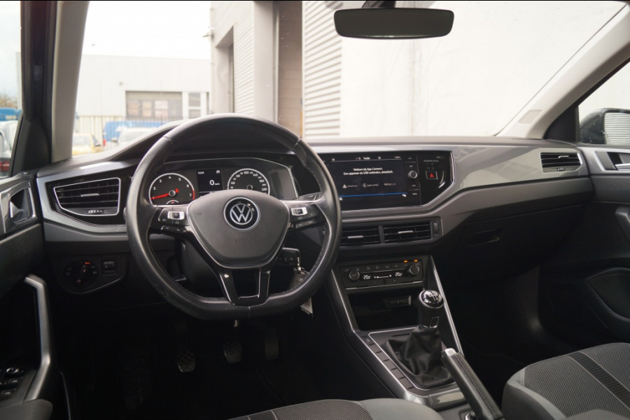 Volkswagen Polo 1.0 TSI 95pk Highline -ECC-DAB-CARPLAY-ACC- Volkswagen Polo 1.0 TSI 95pk Highline -ECC-DAB-CARPLAY-ACC-