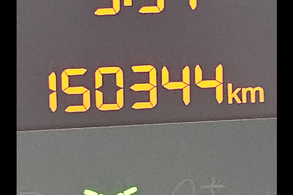 Peugeot Boxer 330 2.2 BlueHDi 120 L2H2 Premium Navi Airco NAP Trekhaak 120Pk Euro6! Peugeot Boxer 330 2.2 BlueHDi 120 L2H2 Premium Navi Airco NAP Trekhaak 120Pk Euro6!