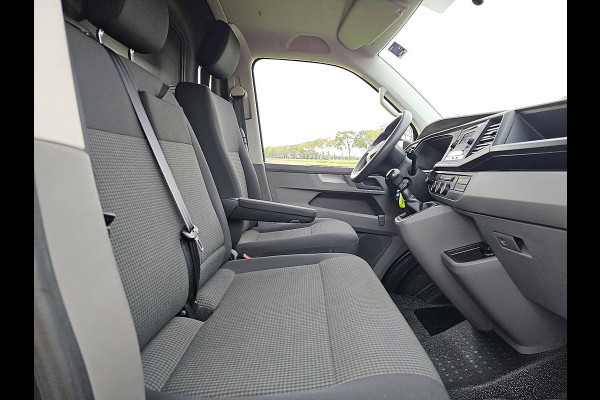 Volkswagen Transporter 2.0 TDI L2 Imperiaal Trekhaak Euro6 Volkswagen Transporter 2.0 TDI L2 Imperiaal Trekhaak Euro6