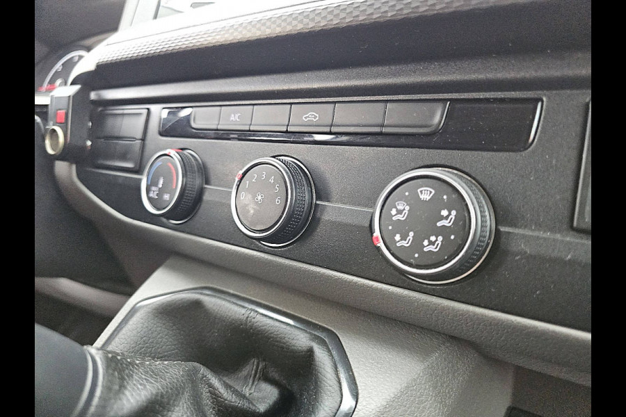Volkswagen Transporter 2.0 TDI L2 Imperiaal Trekhaak Euro6 Volkswagen Transporter 2.0 TDI L2 Imperiaal Trekhaak Euro6