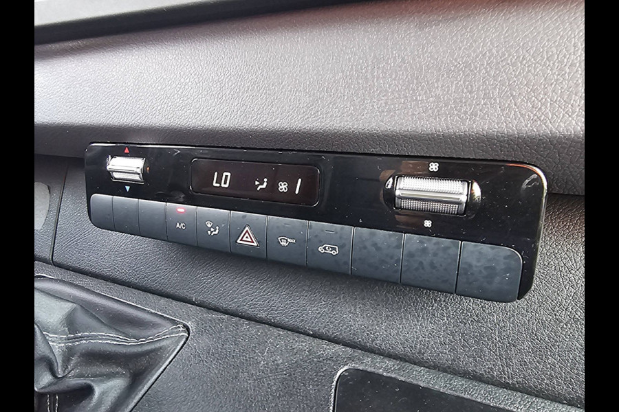 Mercedes-Benz Sprinter 311 2.2 CDI L2H2 Wp-Inrichting Airco Euro6 Oh-Historie NAP 1e Eigenaar! Mercedes-Benz Sprinter 311 2.2 CDI L2H2 Wp-Inrichting Airco Euro6 Oh-Historie NAP 1e Eigenaar!