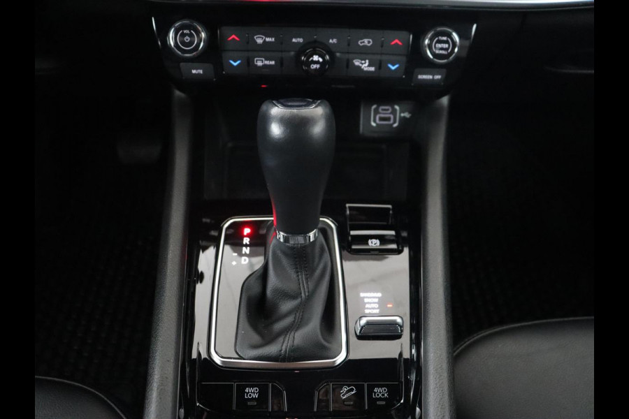 Jeep Compass 4xe 240 Plug-in Hybrid Electric S | Panoramadak | Trekhaak | 360 Camera | Leder | Stoelverwarming | Alpine Sound | Carplay | Stuurverwarming | Adaptive cruise | Navigatie | PHEV