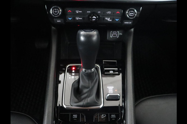 Jeep Compass 4xe 240 Plug-in Hybrid Electric S | Panoramadak | Trekhaak | 360 Camera | Leder | Stoelverwarming | Alpine Sound | Carplay | Stuurverwarming | Adaptive cruise | Navigatie | PHEV