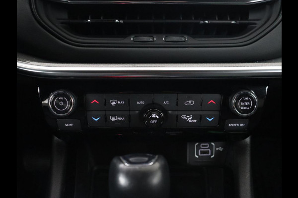 Jeep Compass 4xe 240 Plug-in Hybrid Electric S | Panoramadak | Trekhaak | 360 Camera | Leder | Stoelverwarming | Alpine Sound | Carplay | Stuurverwarming | Adaptive cruise | Navigatie | PHEV