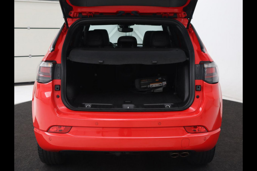 Jeep Compass 4xe 240 Plug-in Hybrid Electric S | Panoramadak | Trekhaak | 360 Camera | Leder | Stoelverwarming | Alpine Sound | Carplay | Stuurverwarming | Adaptive cruise | Navigatie | PHEV