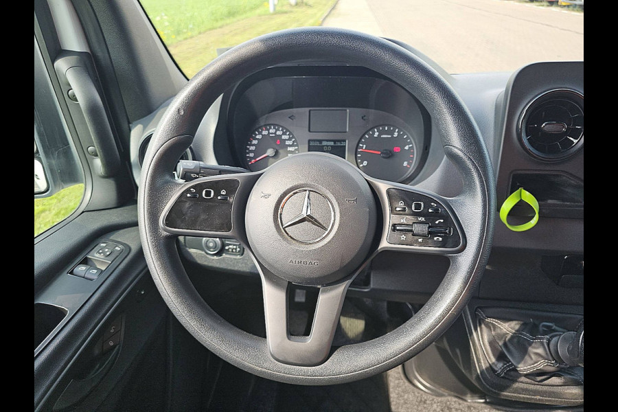 Mercedes-Benz Sprinter 317 L2H2 Aut Mbux Camera Cruise Mercedes-Benz Sprinter 317 L2H2 Aut Mbux Camera Cruise