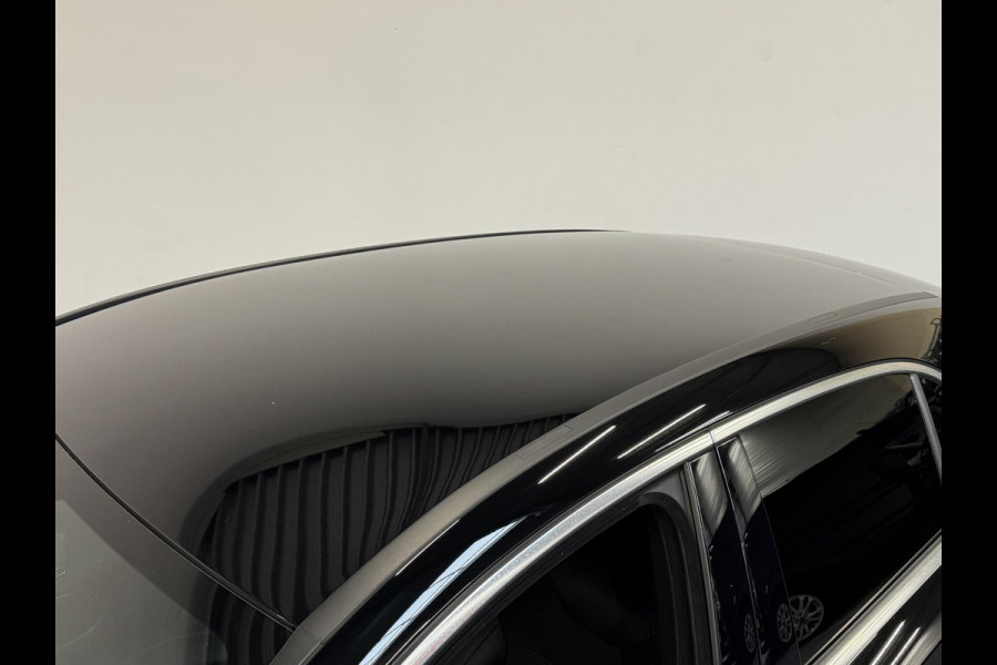 Mercedes-Benz A-Klasse 250e PHEV AMG Line Auto. Navigatie Apple Carplay/Android Auto Camera Parkeersensoren Adaptive Cruise Control Stoelverwarming Virtual Cockpit Climate Control Lichtmetalen velgen Mercedes-Benz A-Klasse 250e PHEV AMG Line Auto. Navigatie Apple Carplay/Android Auto Camera Parkeersensoren Adaptive Cruise Control Stoelverwarming Virtual Cockpit Climate Control Lichtmetalen velgen