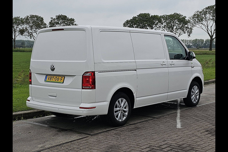 Volkswagen Transporter 2.0 TDI L1H1  Lm-Velgen NAP Airco Euro6 1e Eigenaar Voorruitverwarming Bumpers-Kleur!