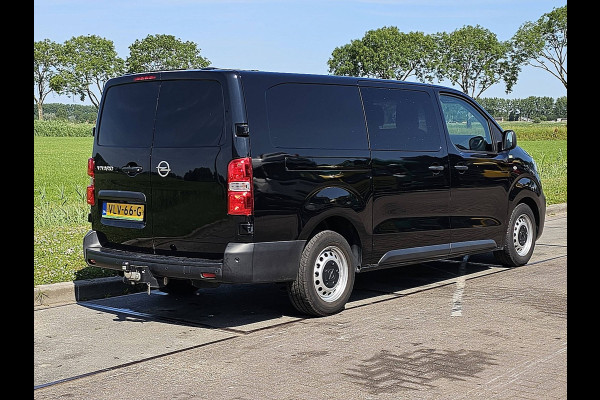 Opel Vivaro 2.0 CDTI L3H1 DC Edition Airco Automaat Trekhaak Navi Euro6 NAP Oh-Historie 1e Eigenaar!