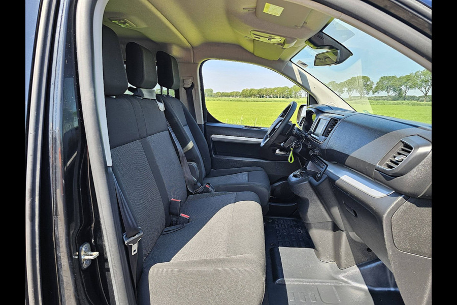 Opel Vivaro 2.0 CDTI L3H1 DC Edition Airco Automaat Trekhaak Navi Euro6 NAP Oh-Historie 1e Eigenaar!