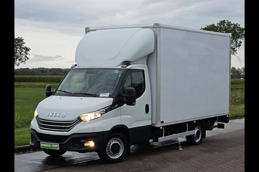 Iveco 35S18 Bakwagen Laadklep Automaat Clima Cruise Camera