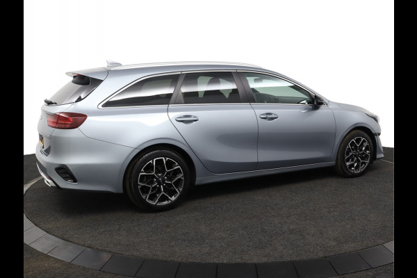 Kia Ceed Sportswagon 1.5 T-GDi GT-Line Apple Carplay/Android Auto - Cruise Control - Dodehoekdetectie - Panoramadak - Navigatie - Stuur/Stoelverwarming Fabrieksgarantie tot 07-2031 Kia Ceed Sportswagon 1.5 T-GDi GT-Line Apple Carplay/Android Auto - Cruise Control - Dodehoekdetectie - Panoramadak - Navigatie - Stuur/Stoelverwarming Fabrieksgarantie tot 07-2031