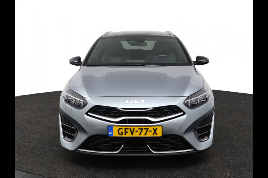 Kia Ceed Sportswagon 1.5 T-GDi GT-Line Apple Carplay/Android Auto - Cruise Control - Dodehoekdetectie - Panoramadak - Navigatie - Stuur/Stoelverwarming Fabrieksgarantie tot 07-2031 Kia Ceed Sportswagon 1.5 T-GDi GT-Line Apple Carplay/Android Auto - Cruise Control - Dodehoekdetectie - Panoramadak - Navigatie - Stuur/Stoelverwarming Fabrieksgarantie tot 07-2031