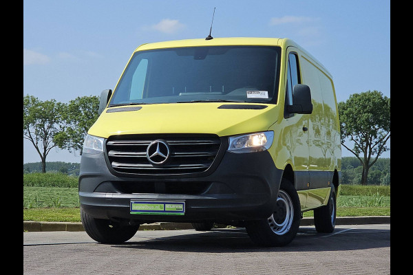 Mercedes-Benz Sprinter 314 2.2 CDI L2H1 airco, mbux, navi, trekhaak Mercedes-Benz Sprinter 314 2.2 CDI L2H1 airco, mbux, navi, trekhaak