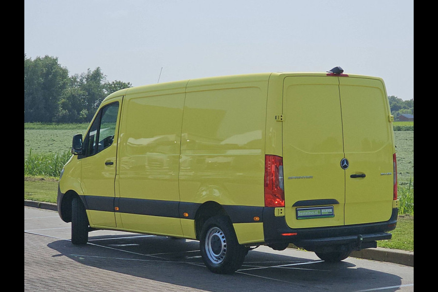 Mercedes-Benz Sprinter 314 2.2 CDI L2H1 airco, mbux, navi, trekhaak Mercedes-Benz Sprinter 314 2.2 CDI L2H1 airco, mbux, navi, trekhaak