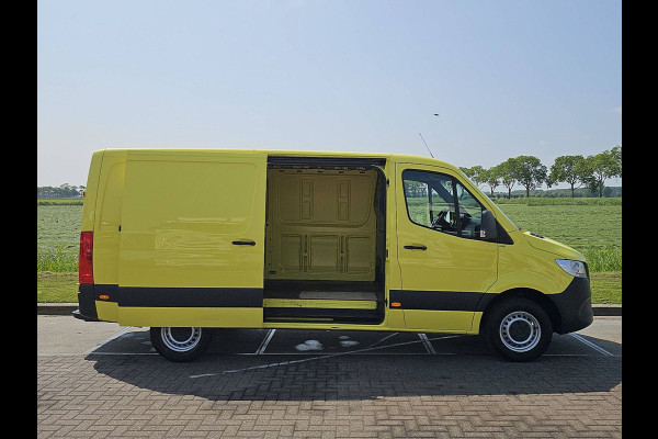 Mercedes-Benz Sprinter 314 2.2 CDI L2H1 airco, mbux, navi, trekhaak Mercedes-Benz Sprinter 314 2.2 CDI L2H1 airco, mbux, navi, trekhaak