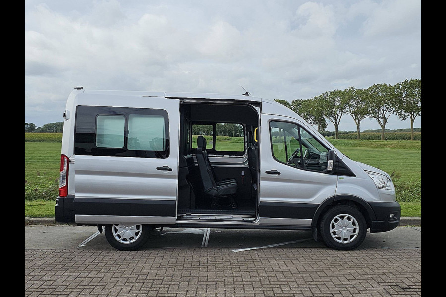 Ford Transit 350 2.0 TDCI L2H2 DC Trend Leer Cruise Trekhaak Carplay